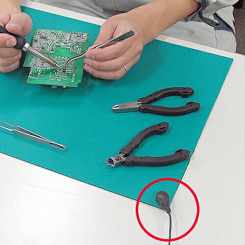 アースコード 長さ：0.65～3m スナップボタン径：10mm バナナプラグ対応穴径：φ4～φ4.5mm 抵抗値：1MΩ±5kΩ