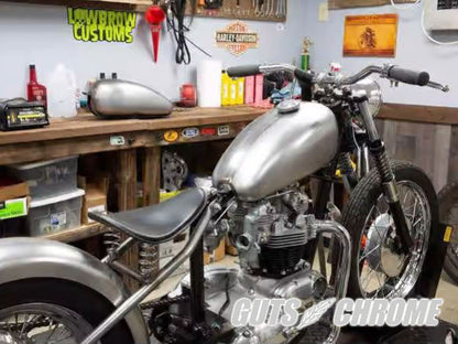 2.6ガロン スーパーバナナタンク ミドルトンネル 18.4×29.8×50.8cm 9.8L