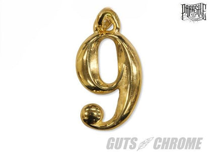 ナンバーチャーム ハイポリッシュブラス H36mm×W21mm 【 9 】