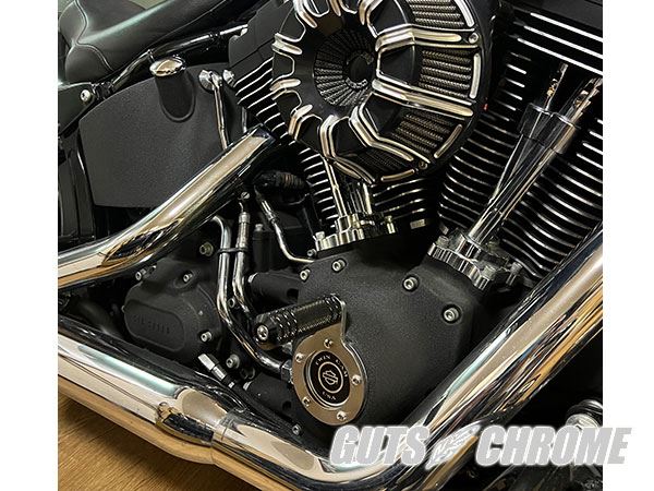 Mid Highway Peg Mount 6 Speed TC Softail