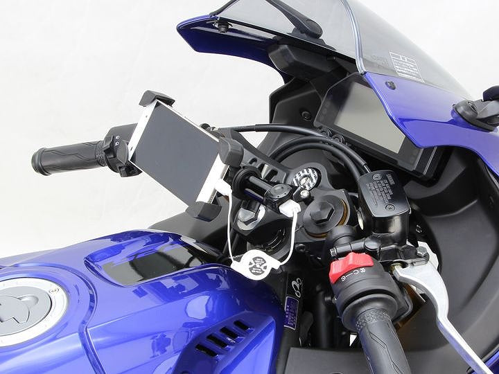 Clamp Bar with USB Power Supply, Black, Bar Outer Diameter φ22.2mm for YZF-R25 ABS, YZF-R3 ABS Handlebars