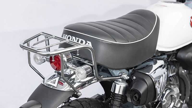 リアキャリア クロームメッキ  モンキー125