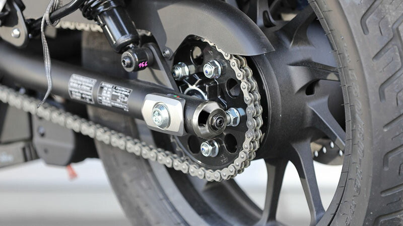 スイングアームエンドキャップ クロームメッキ 2個 レブル250 レブル500 パーツ キャップ