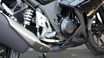 Step-Up Brackets, Black Anodized, 2 Positions, GSX250R