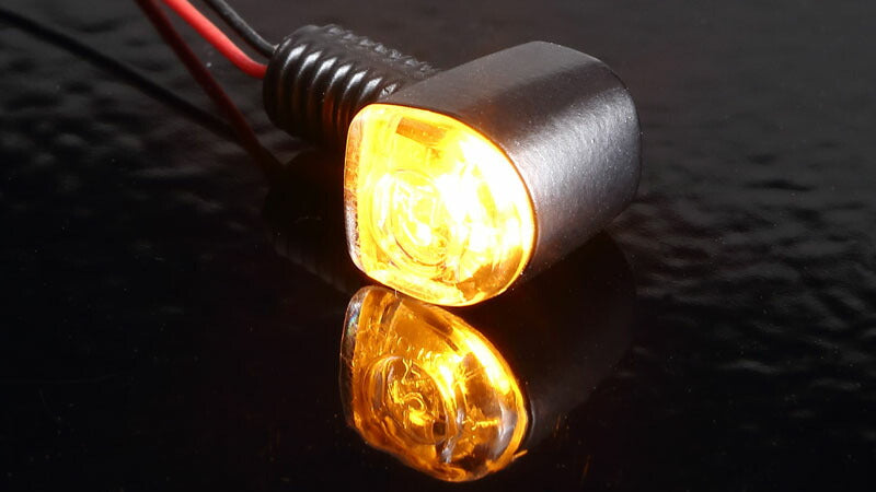 LED ウインカーランプNano\U0026ナンバーサイドマウントステーセット 9.8mm×9.8mm×14.2mm