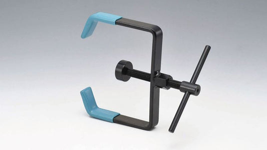 Spring compressor for scooters