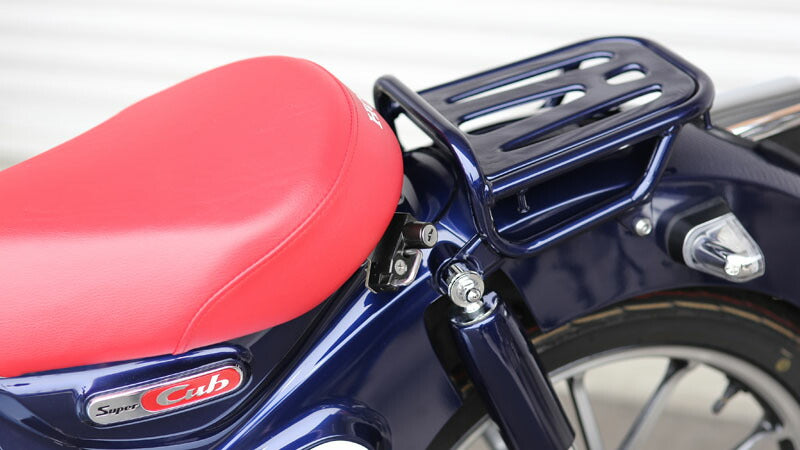 ヘルメットロック ブラック 黒 左側 スーパーカブ C125