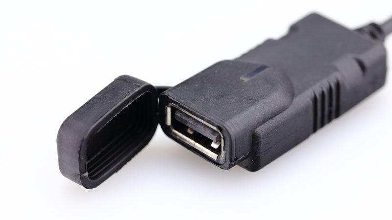 USBポートキット シングル インジケーターツキ DC5V/2.5A