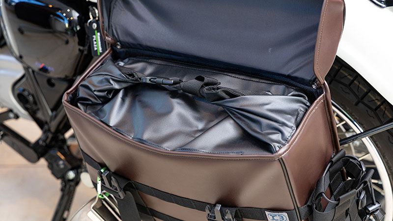 K3 サイドバッグ ウォータープロテクト WP05 PUブラック 16L