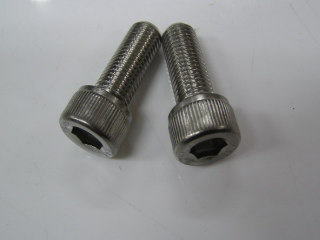 Hexagon head bolt M10, 25mm length under head, 1.5mm pitch