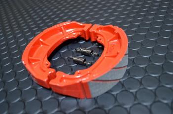 ヴェクスター125/150 リアブレーキシュー (レーシングタイプ)