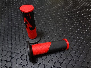 BCD ハンドルグリップ (RED/BLACK)