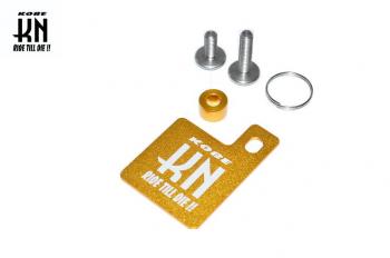 自賠責ステッカープレート \U0026 KNキーホルダー (ゴールド)