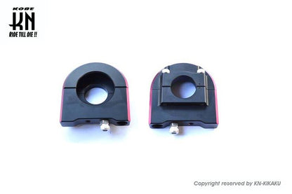 デュアルカラーアルミCNCスーパーナローハイスロットル2 ブラック/レッド 22.2mm用 ホンダ系スクーター等 バイク ハンドル パーツ