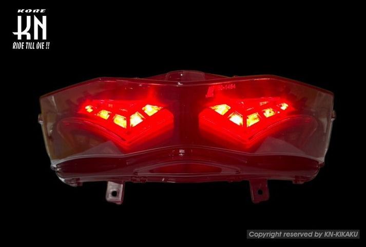 LED Tail Assembly Smoked Lens/Red