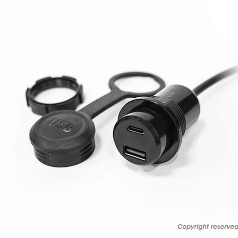 KOSO USBチャージャー デュアルポート QC3.0タイプA/タイプC シグナスグリファス BW'S125 X FORCE FORCE2.0 AUGUR