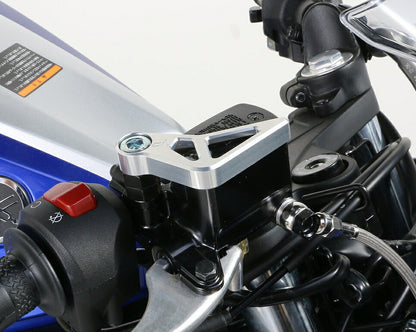 マスターシリンダーガード シルバー YZF-R25
