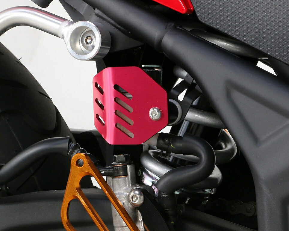 リヤマスターカップカバー YZF-R25/レッド