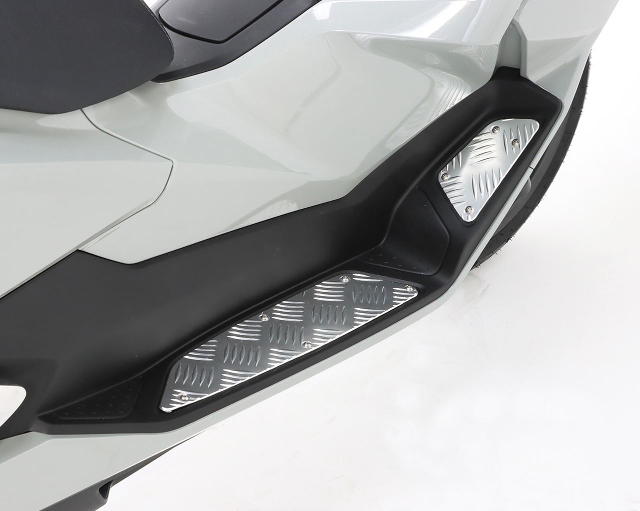 ステップボード シルバーアルマイト 左右セット PCX125 PCX160