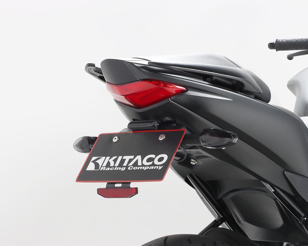 Fender Eliminator Kit (License Plate Bracket) Black for Gixxer 250/SF250