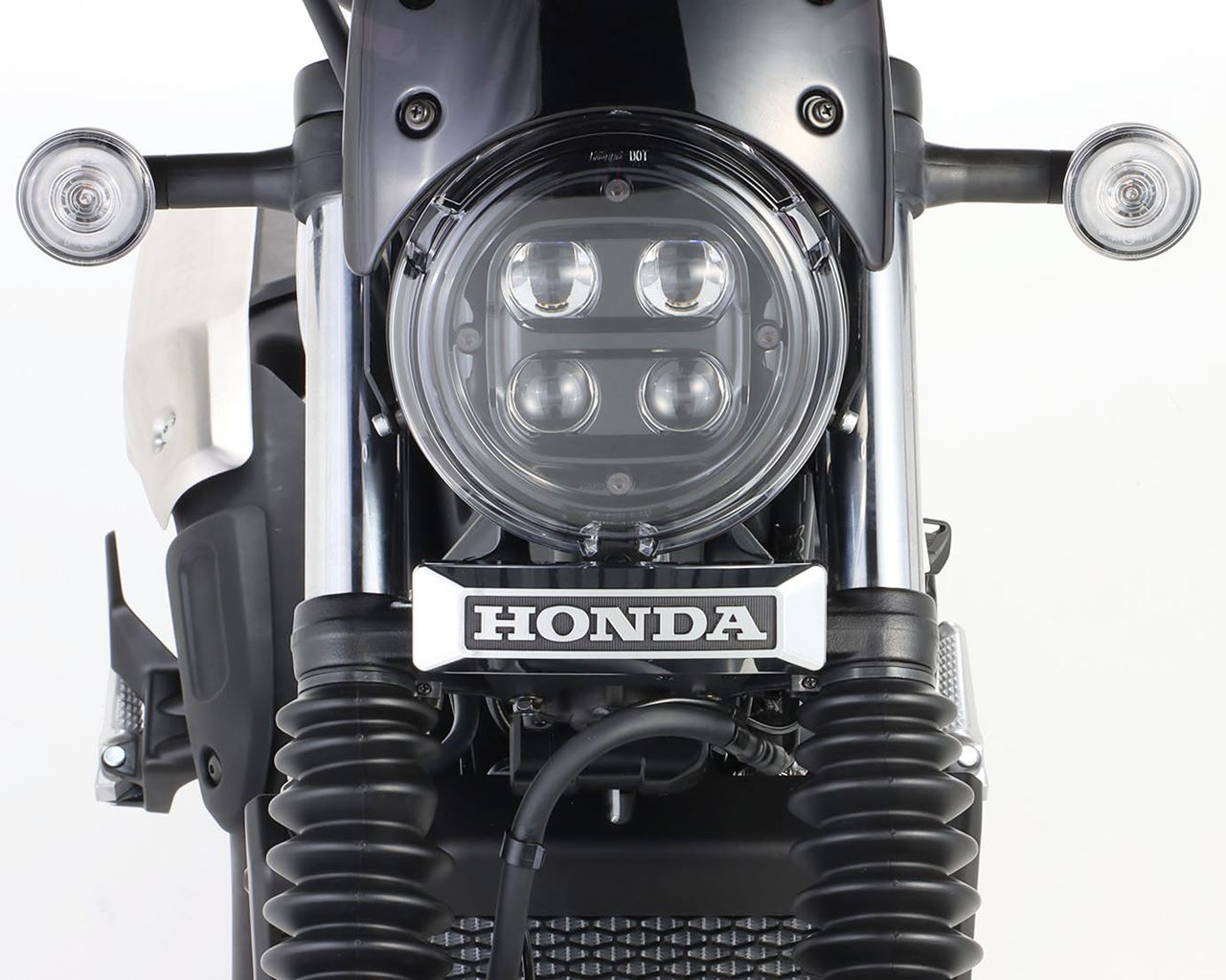 Front Emblem Kit CL250