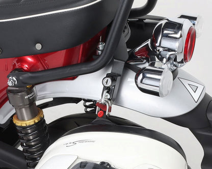 ヘルメットホルダー ブラック ダックス125