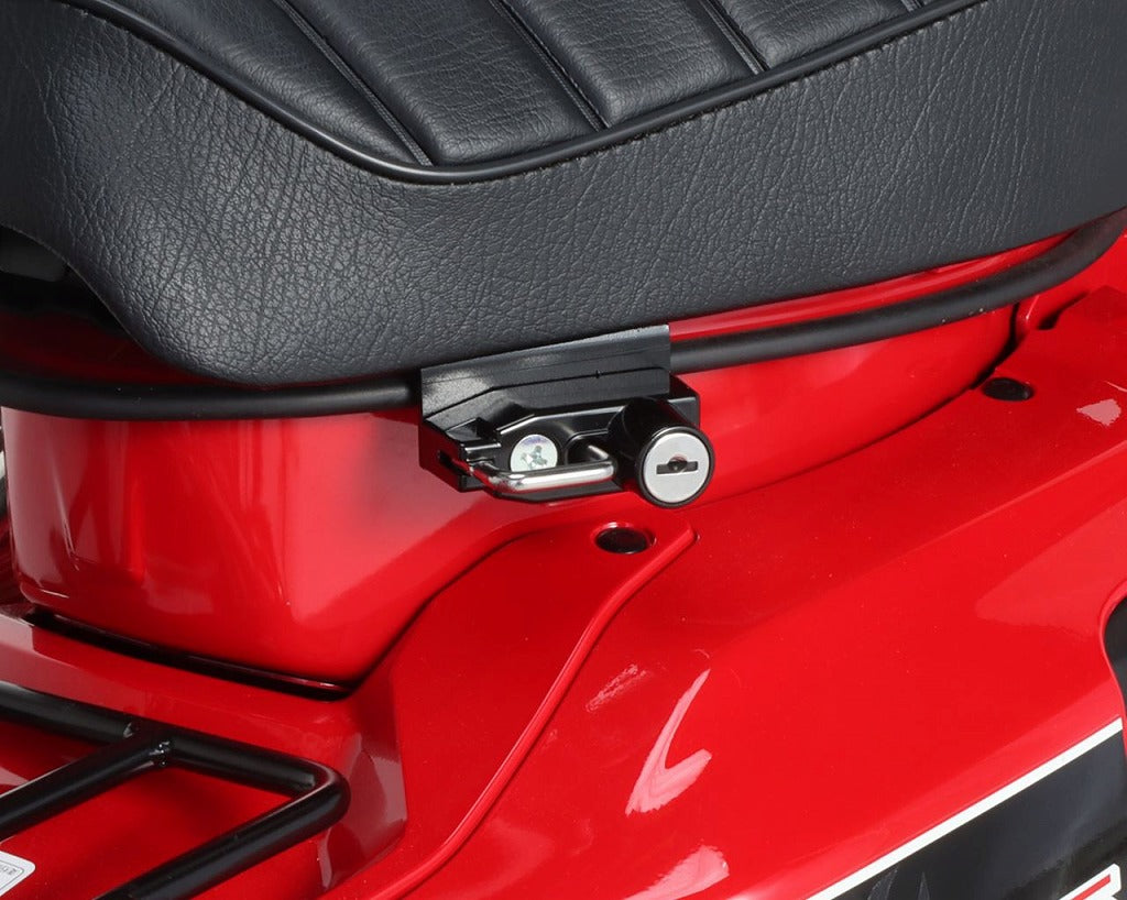 ヘルメットホルダー ブラック タイプ2 CT125ハンターカブ