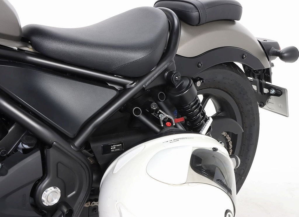 ヘルメットホルダー レブル250