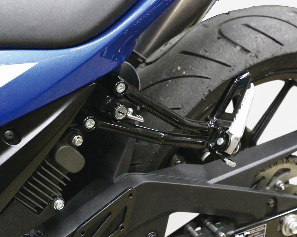 Helmet Holder Black GSX-S125 GSX-R125