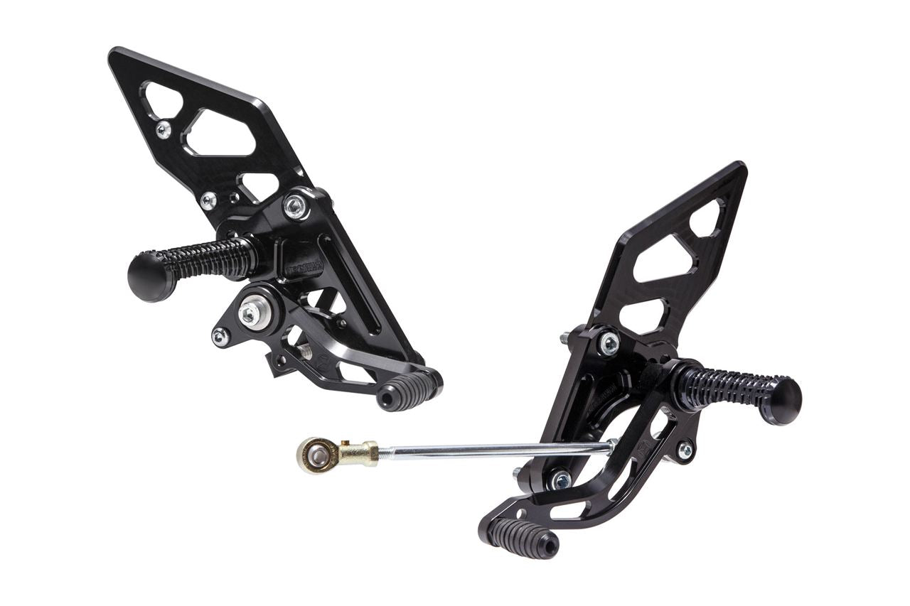 Rear Step Kit BLACK CB1300SF/SB 2014-2020/ 2021- Black Alumite 899g 1 set