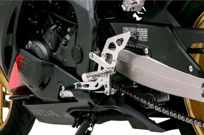 バックステップ(ST/SV) CBR250RR 2017-19/ 2020-22/ 2023 シルバーアルマイト 886g 1セット