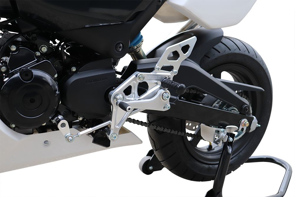 Rear Sets Kit 24GROM Racing Spec 3 GROM 2021-23/ 2024- Silver Anodized 1 Set GROM