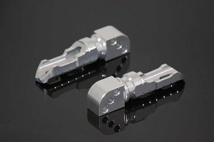 もも MADMAX カワサキ KAWASAKI ZX-10R CNCタンデムステップ チタン (MM05