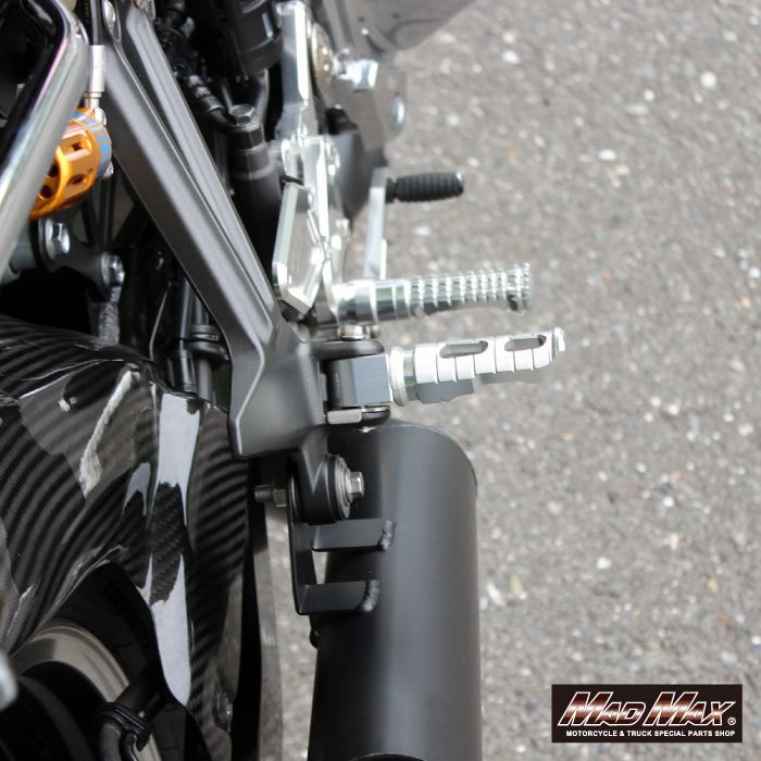CNCタンデムステップ ブラック 104mm Z900RS/カフェ ZX-10R