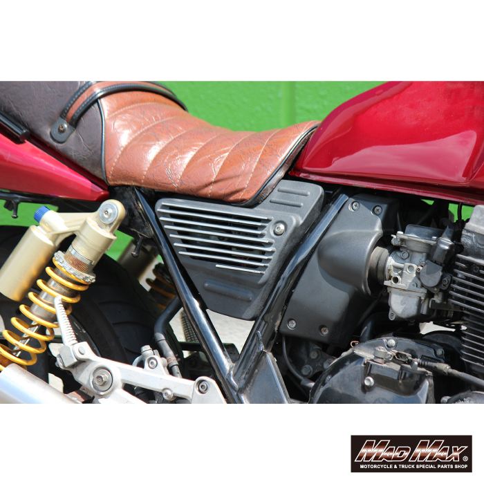 アルフィンカバー マットブラック/フィン削出し 左右セット XJR400