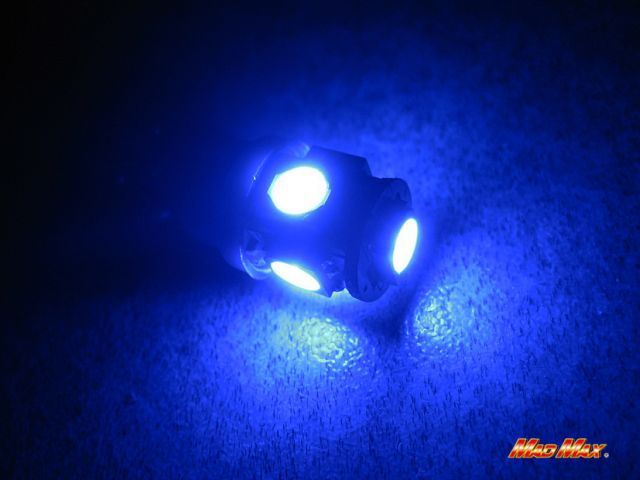 LED T10 Wedge Bulb 3-chip SMD 5-LED Blue 2-pack Universal (for 12V)