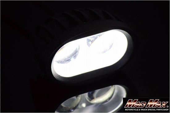 小型2灯式 LEDフォグランプ 20W 縦63×横97×奥行70mm 汎用(12V/24V兼用)