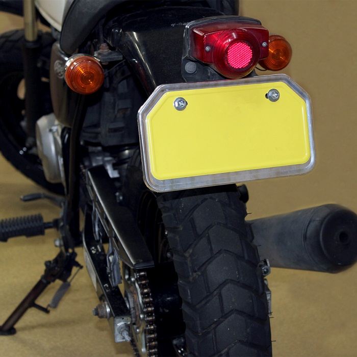 アルミ製ナンバーフレーム 台形型 シルバー 縦125×横218mm スクーター用(50CC～125CC)