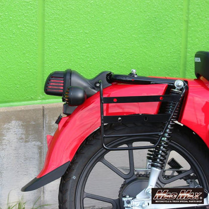 MrQuick製 テールランプガーニッシュ クロスカブ110