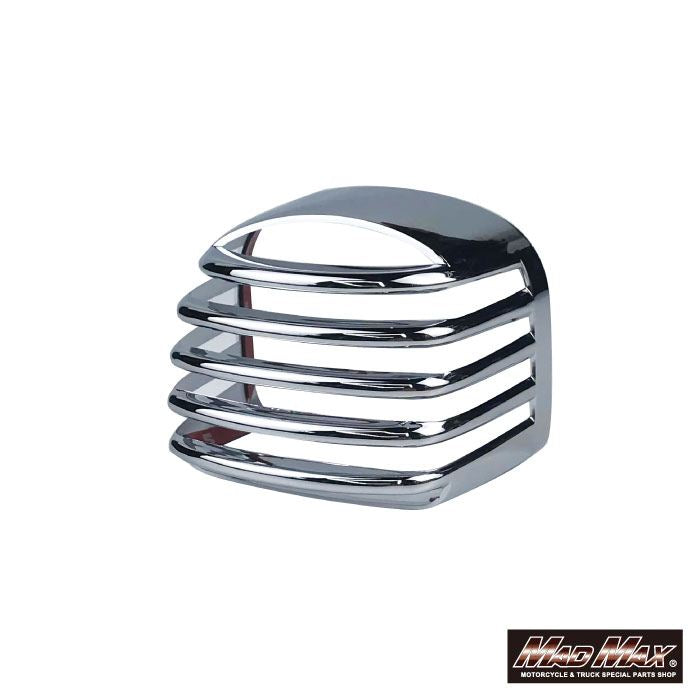 MrQuick製 テールランプガーニッシュ メッキ クロスカブ110