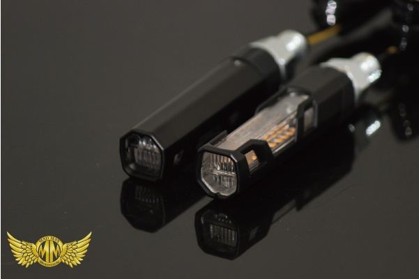 LED 18-Light Aluminum Sequential Turn Signal Clear Vertical 16x Horizontal 64x Thickness 16mm Universal