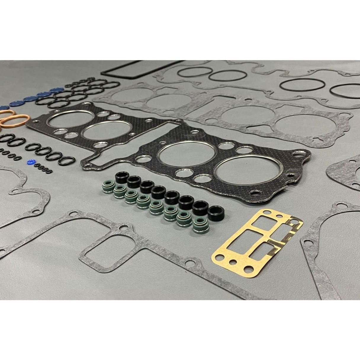 Engine Gasket Set CB750 K4-K8
