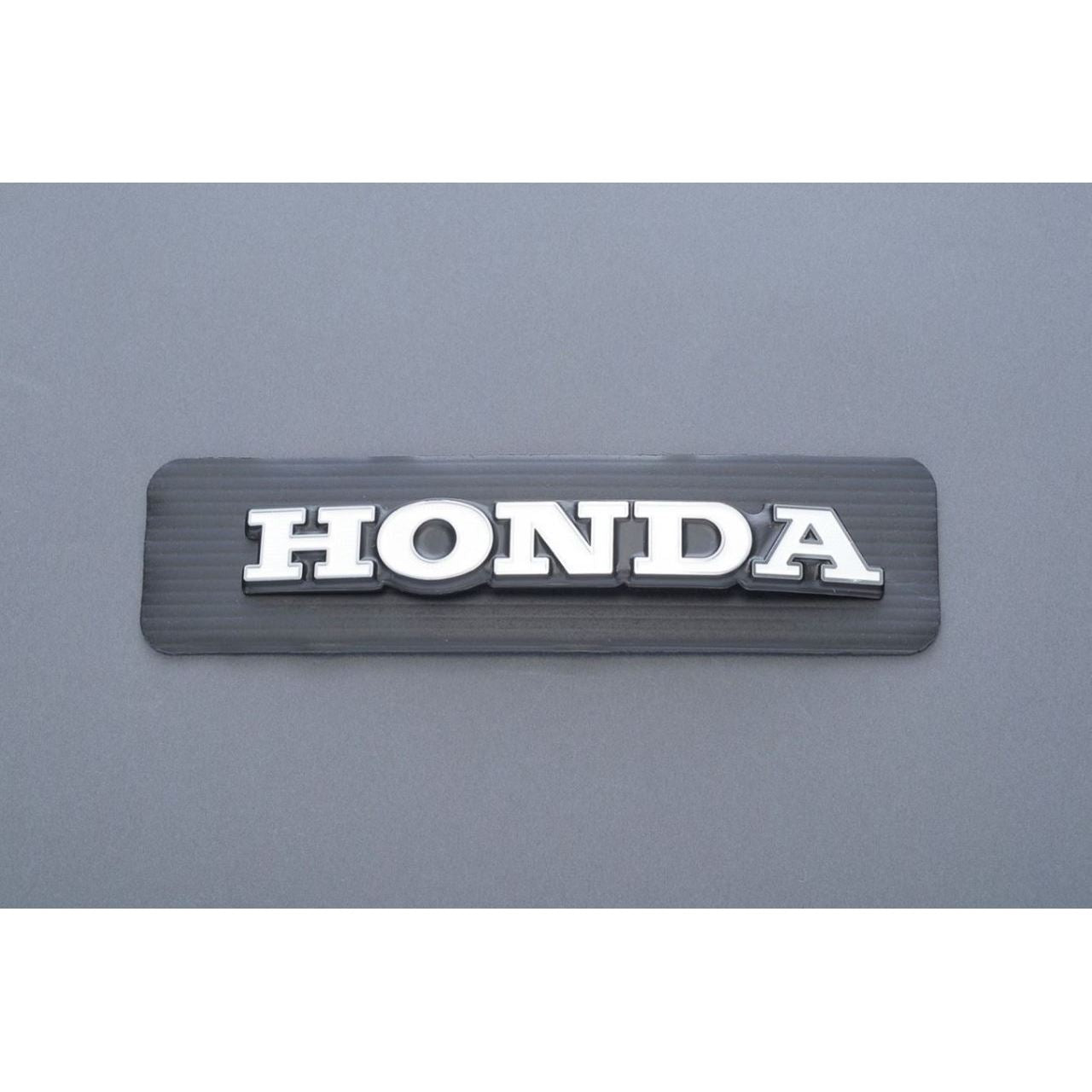 フューエルタンクエンブレム 右 CB750 K2