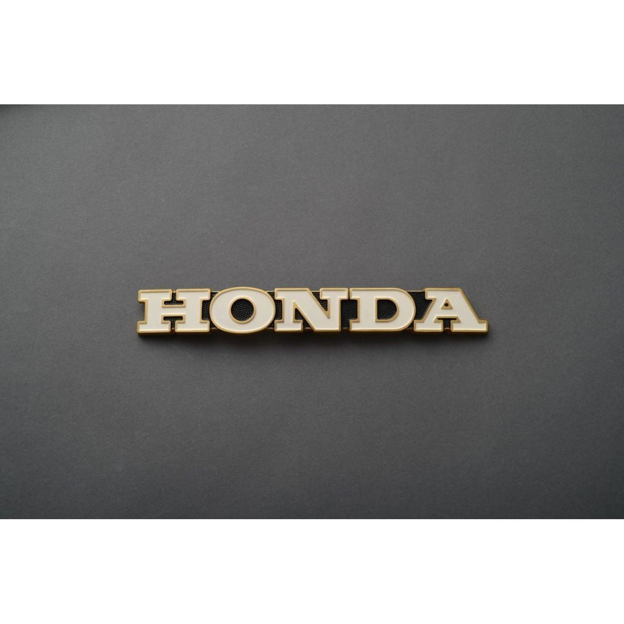 フューエルタンクエンブレム 左 CB750 K1