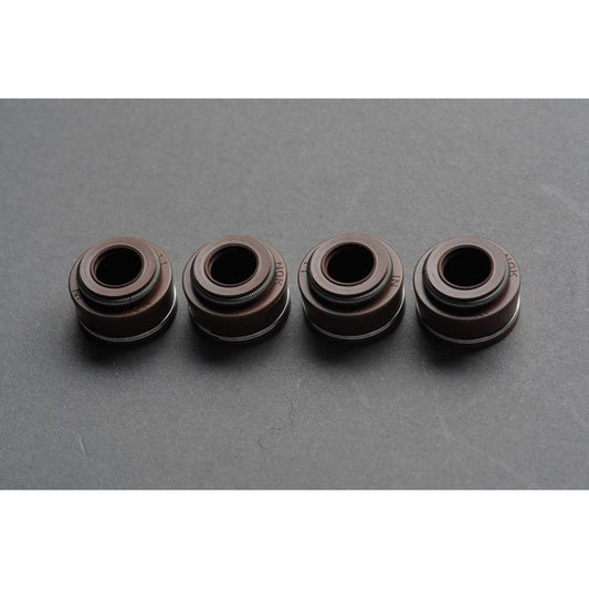 バルブステムシールセット 4個 CB750