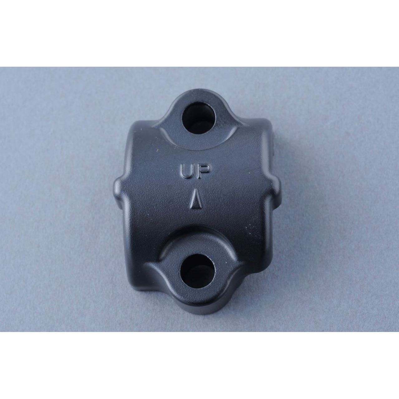 マスターシリンダーホルダー CB750