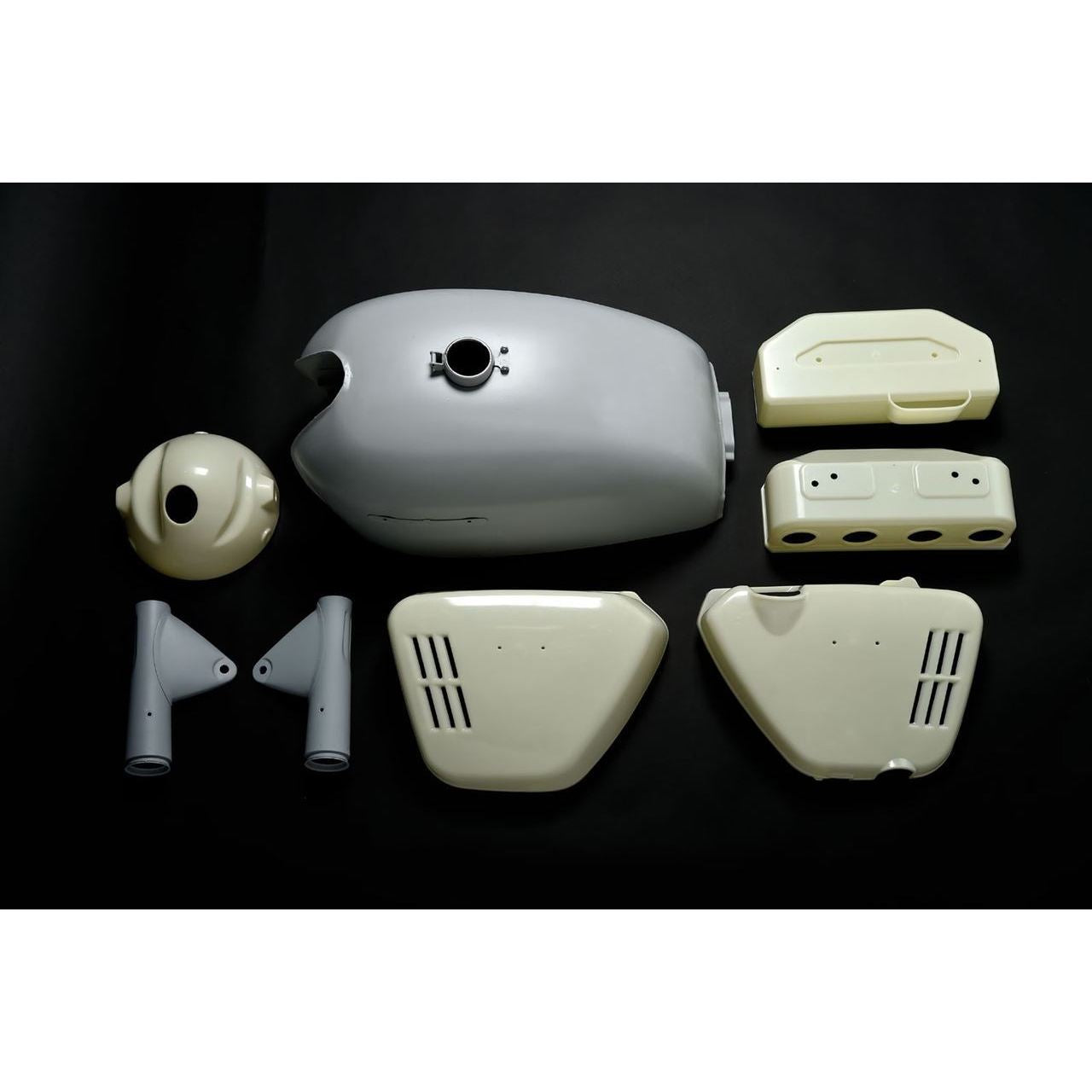 Unpainted Exterior 5-Piece Set, Unpainted, CB750 K0