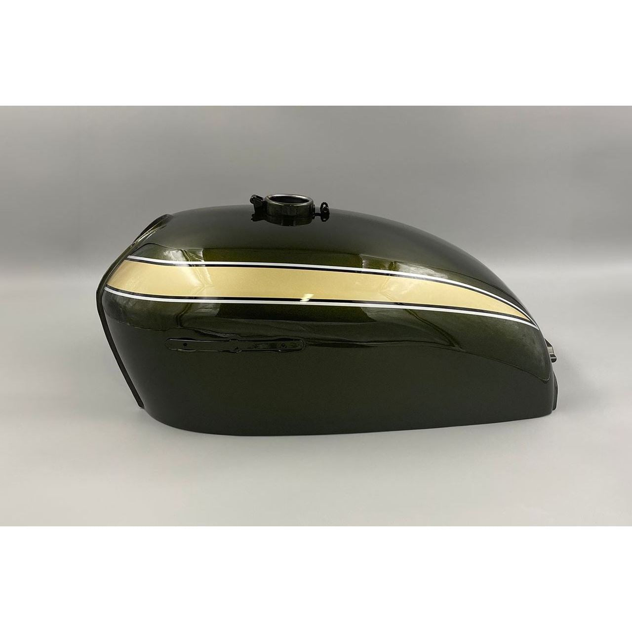 キャンディバッカスオリーブカスタム タンク＆SCセット キャンディバッカスオリーブカスタム CB750