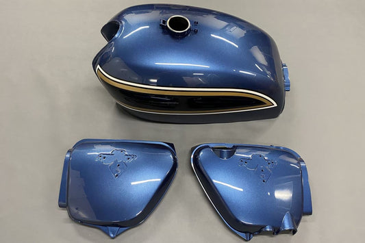 Tank & Side Cover Planet Blue Metallic CB750
