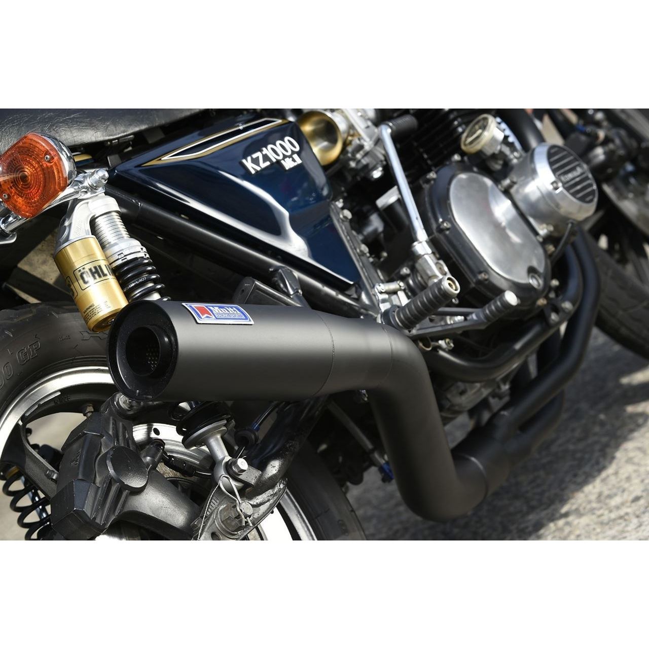 マルチandBGコラボエキゾースト ブラック KZ1000 KZ1000MK2 – バイクマン